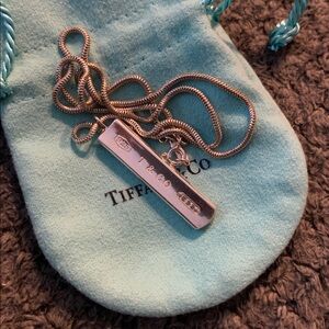 Stunning Tiffany&Co. silver bar necklace